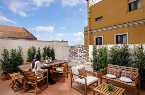 Prati Apartment | Daplace - Costanza Apartment
