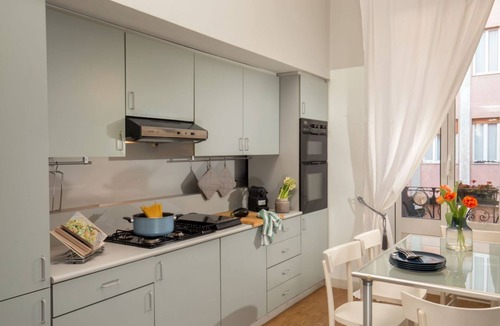 Porta Romana Apartment | Daplace - Renzo Apartment