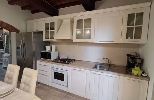 Le Piazze House | Debora's House, apartment in residence with shared pool