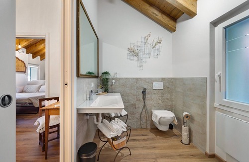 Rossiglione Apartment | Deluxe Apartment with Bedroom