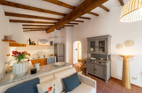 Cala Piccola Apartment | Detached villa by the sea