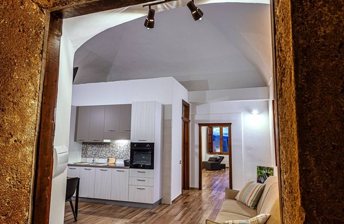 Giungano Apartment | Dimora del Duca Luxury apartment- minutes from Paestum and wonderful beaches