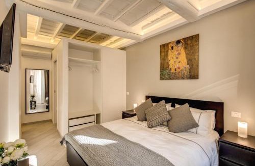 Rione XI Sant'Angelo House | Dimore Costaguti