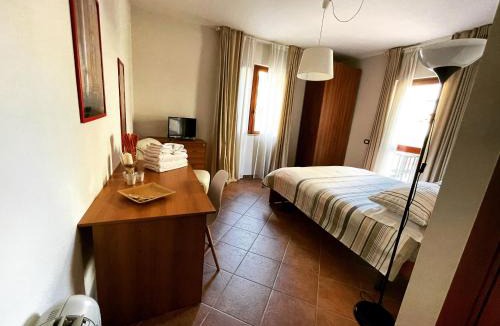 Casapulla Bed & Breakfast | Dino's B&B