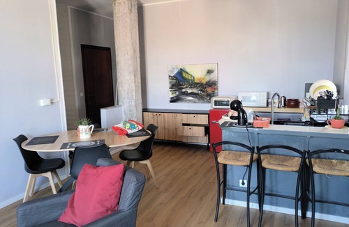 Sannazzaro deʼ Burgondi Apartment | Dolcecasa Saffi