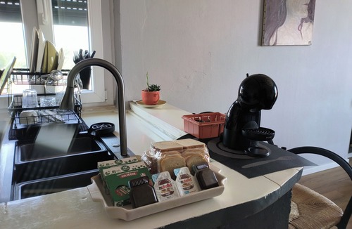 Sannazzaro deʼ Burgondi Apartment | Dolcecasa Saffi