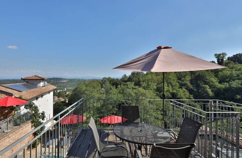 Mombaruzzo House | Dolcetto in Villa Pesce