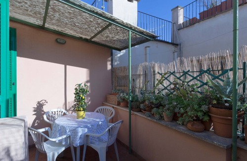 Rione IV Campo Marzio Apartment | Domus Penna - Piazza del Popolo: Penthouse with terrace