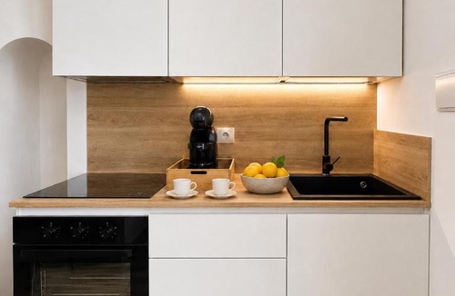 Capurso Apartment | Domus Regina Sforza