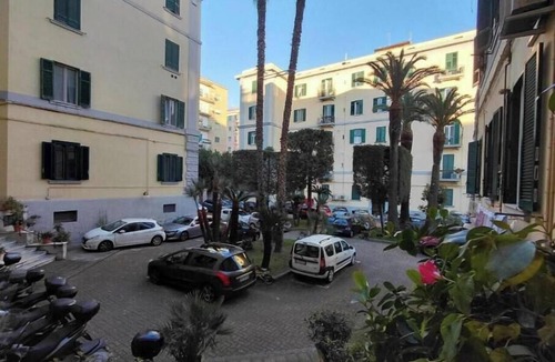 Arenella House | Dopica Suite LT: Triple Room with Private Bathroom