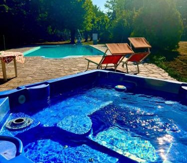 Alessandria Apartment | Dormi nella SPA privata con letto ad acqua, sauna, doccia emozionale e kneipp
