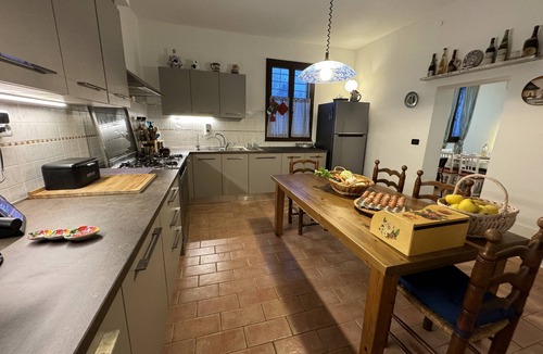 Lugo Apartment | Double room Cotogno's colors