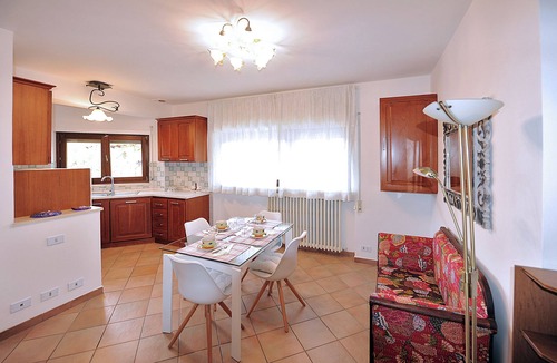 L'Aquila Apartment | Double room in independent apartment two bathrooms living room and kitchen