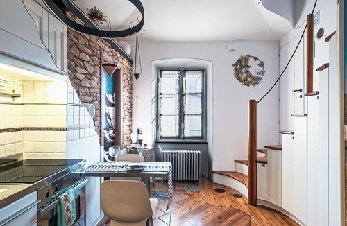 Rostio Apartment | Duplex Studio Apartment with Parking and Bike Storage in Chiavari