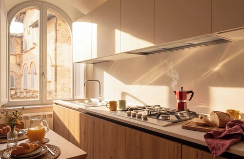 Gubbio Apartment | Edward Historic House