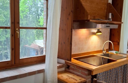 Monterotondo Marittimo Apartment | Ein-Zimmer-Wohnung in einem Bauernhaus by Interhome