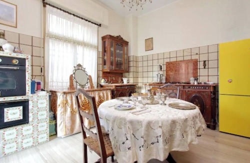 Rome Apartment | Elegant 3-Bedroom Roman Retreat with Terraces Near Trastevere Station