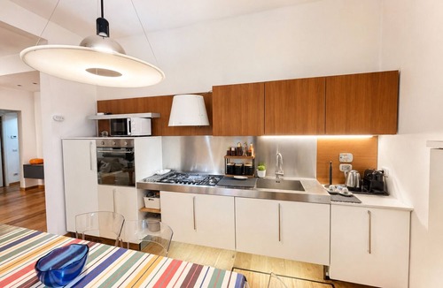 Santa Croce Apartment | Elegant Florence Apartment with Private Terrace