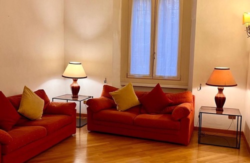 Washington Apartment | Elegant & Large flat for Family and Groups