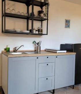 Rione VI Parione Apartment | Elegant Piazza Navona Apartment