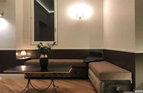 Navona Apartment | Elegant Renovated Apartment in the Heart of Rome