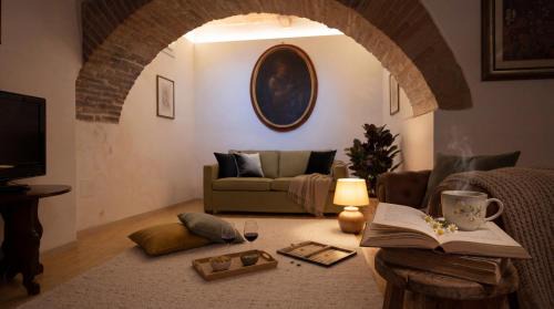 Gubbio Apartment | Elena Historic House