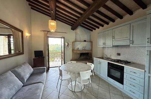 Gualdo Cattaneo Apartment | ENCHANTING FLAT WITH PRIVATE POOL