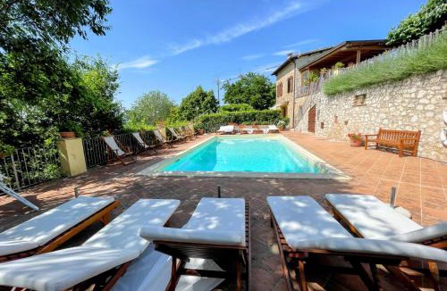 Spoleto House | Enjoy all the facilities of Spoleto Country Park Be active or relax Sleeps 10