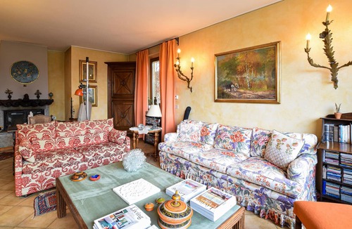 Lessona House | Enjoy an unforgettable vacation in this inviting vacation home!