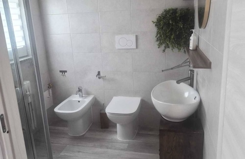 Vercelli Apartment | Entire apartment 1 minute from hospital and 8 minute walk to downtown