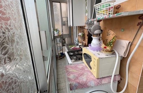 Municipio 2 Apartment | Entire Apartment complete with everything. Air conditioning, heating, wifi.