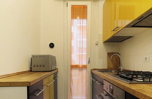 Giambellino Apartment | Eri-kasa | Elegant studio apartment with balcony and wi-fi