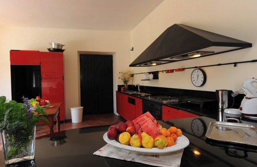 Rupoli House | Estate between sea and mountains near Fano