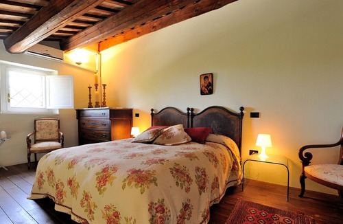 Montemaggiore al Metauro Villa | Exclusive villa for 15 people with swimming pool 15 km to the sea