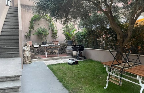 Monti Villa | Exclusive 2-Bed Villa 5 min to Colosseum