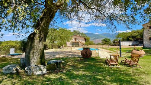 Poreta House | Exclusive Pool-open All Year-spoleto Biofarm-slps 8-village shops, bar1 km 4