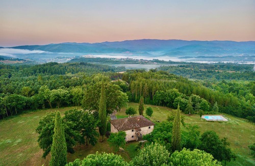 Bibbiena Villa | Exclusive Tuscan Villa with Private Pool – Sleeps 16