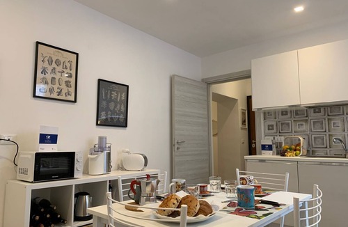 San Fruttuoso Apartment | für 4 Personen ca. 76 m² in Genua, Norditalien (Ligurien) by Interhome