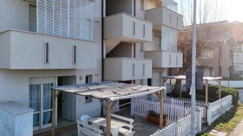 Torrette Apartment | F004 - Fano, trilocale con terrazzino a 30mt dal mare