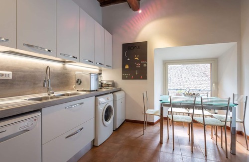 Rione VIII Sant'Eustachio Apartment | Family friendly spacious apartment very central: art history shopping dining out