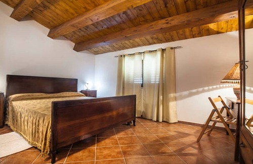 Santa Sofia dʼEpiro House | Farmhouse Typical Kitchen Direct Sales Bio Products