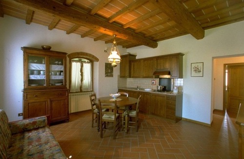 Poppi Apartment | Farmhouse BELVEDERE TRILOCALE THE LECCIO