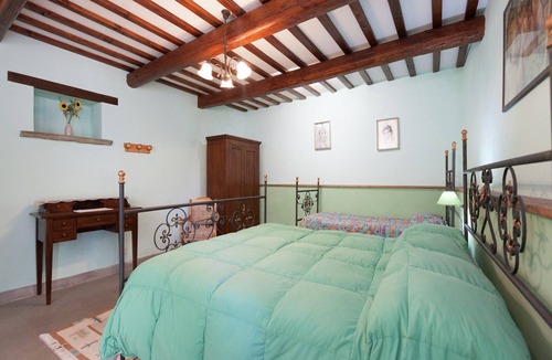 Apecchio House | Farmhouse in Apecchio with Pool & Spa