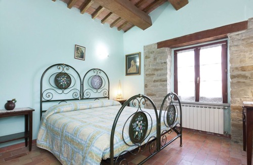 Apecchio House | Farmhouse in Apecchio with Pool & Spa