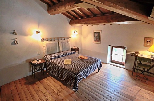Apecchio House | Farmhouse in Apecchio with Pool and Terrace