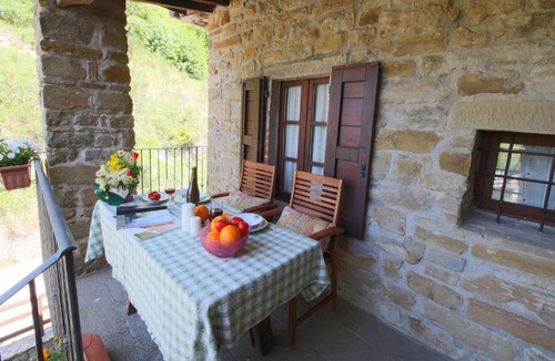 Apecchio House | Farmhouse in Apecchio with Swimming Pool, Terrace, Garden