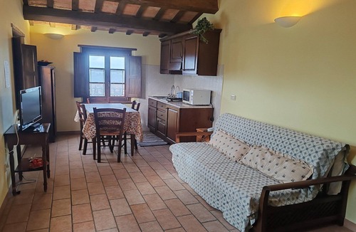 Montecarotto Apartment | Farmhouse in Marche with Pool & Verdicchio Wines