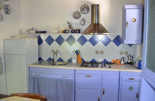Mengara House | FARMHOUSE MONTESALCE-BLUE APARTMENT