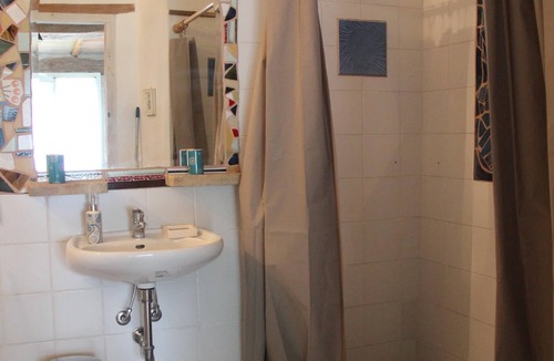 Mengara House | FARMHOUSE MONTESALCE-WHITE APARTMENT