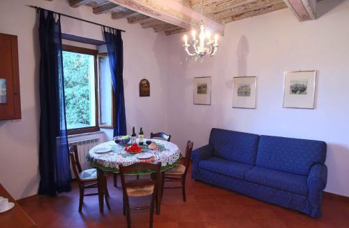 Gualdo Cattaneo House | Farmhouse with Pool Pets Welcome!